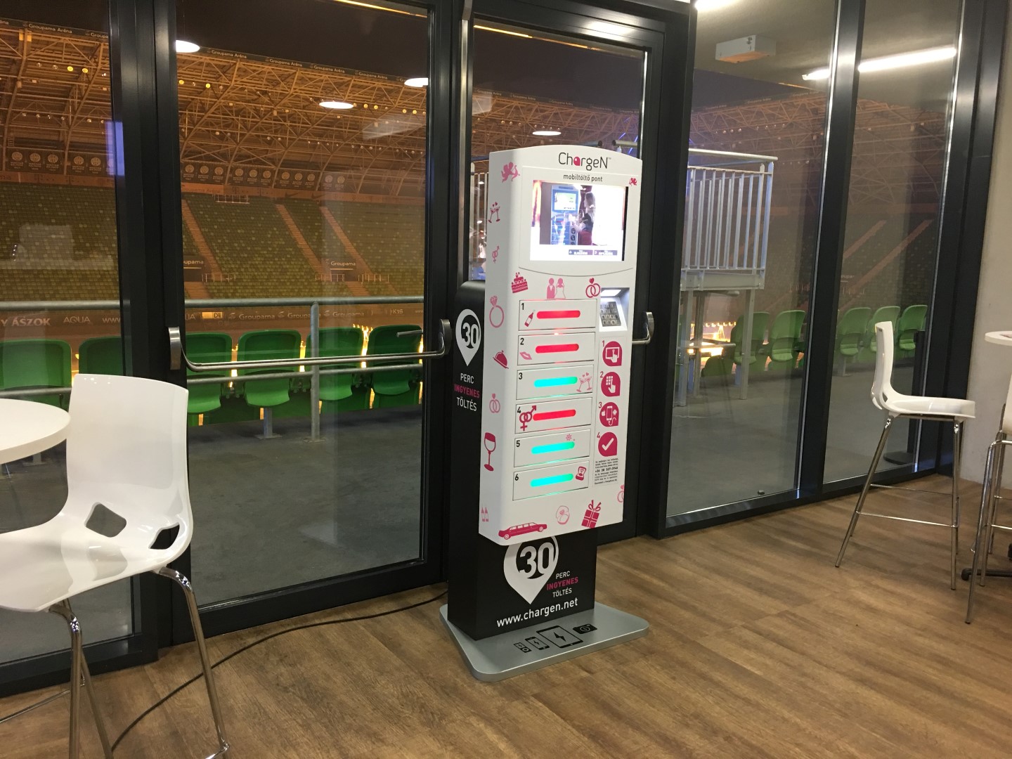 mobiltöltő állomás bérbeadás - Esküvő Kiállítás - Groupama Aréna